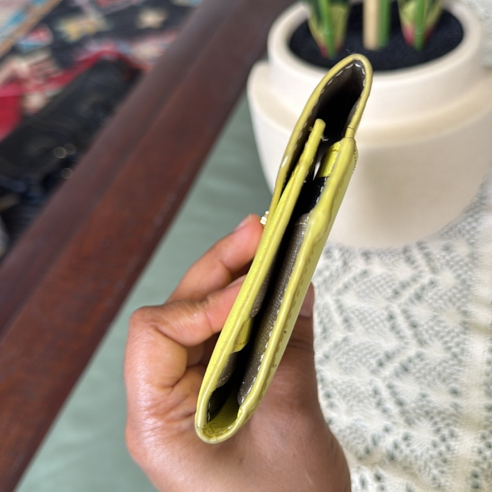 Cynthia Rowley Vibrant Yellow Clutch - Picture 5 of 12
